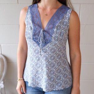 Xhilaration Blue Patterned Women's Blouse